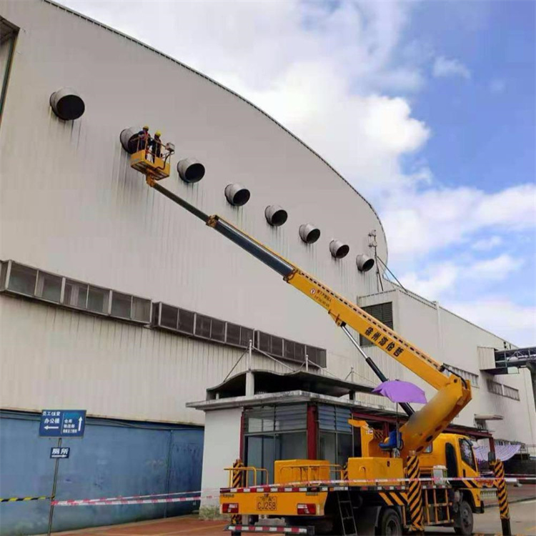 赵县高空作业车出租服务：专业广告牌安装解决方案